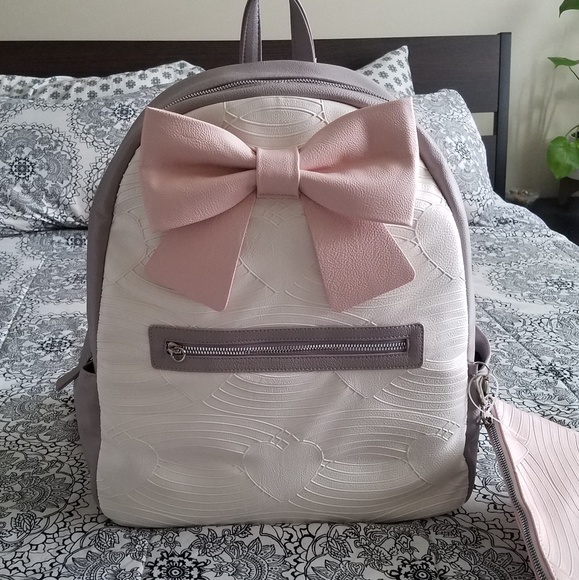 ❣SOLD❣Betsey Johnson 3pc Backpack Bundle - Picture 2 of 8